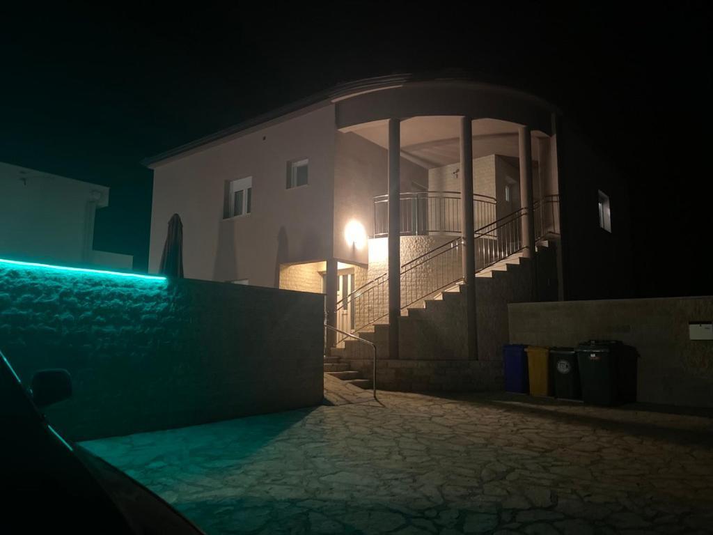 Apartment Maduna 1